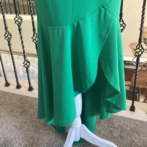 Gibiu Green Spaghetti Straps Ruffle Hem Mermaid Stretch Midi Dress size M - Picture 4 of 8